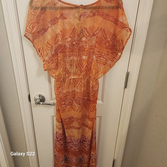 Kendall & Kylie Sheer Cover Up. NWT. Size Medium - Picture 6 of 8